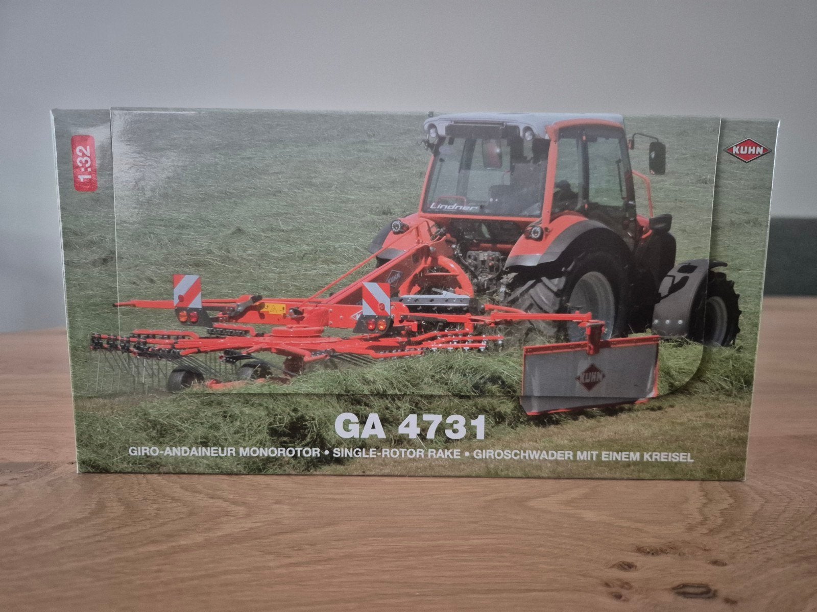 Kuhn GA 4731 Grasschudder, 1:32 tot 1:50, Overige typen, Nieuw, Ophalen