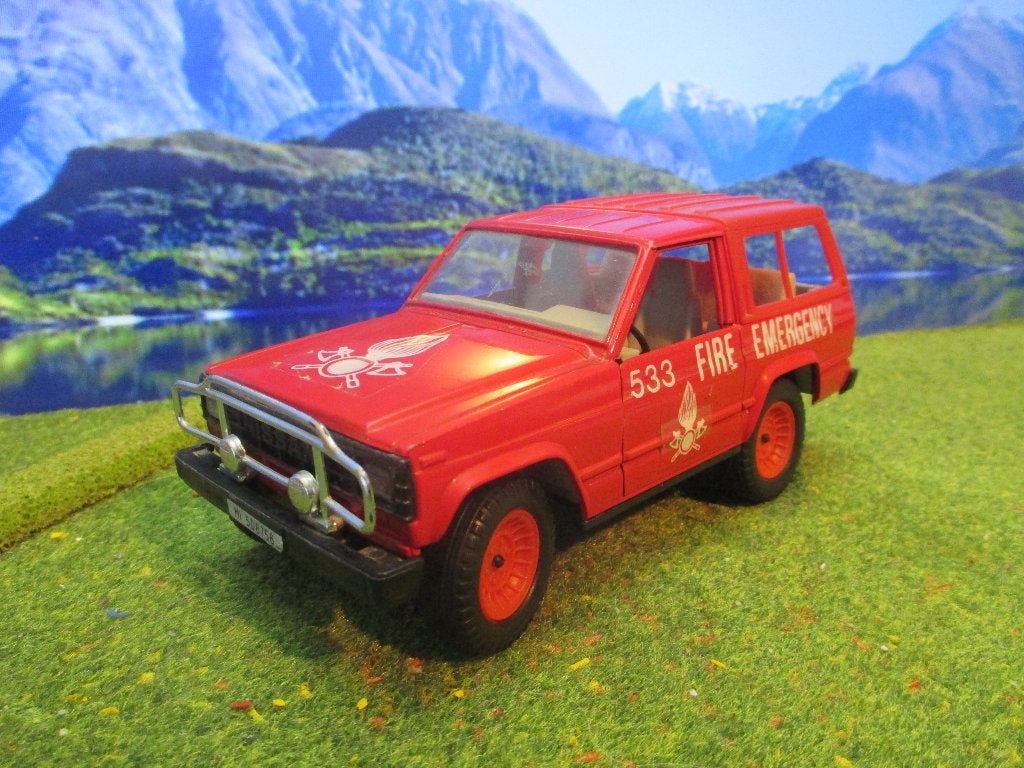 1/25 Nissan Patrol - Polistil brandweer, Ophalen of Verzenden, Zo goed als nieuw, Overige merken
