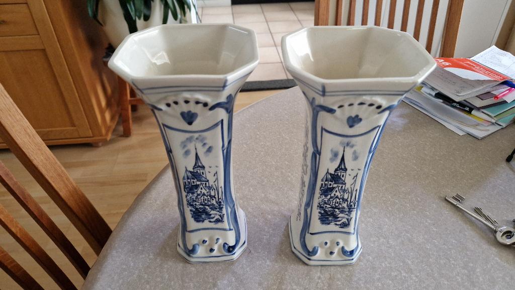 2 antieke delfts blauwe vazen, Antiek en Kunst, Ophalen of Verzenden