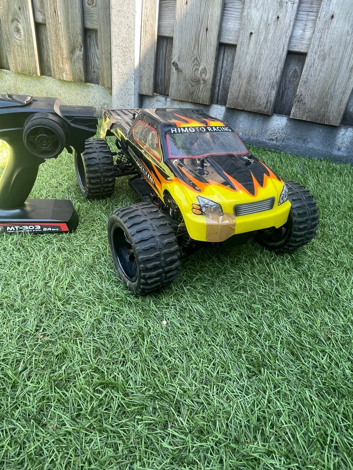 Rc auto, Ophalen of Verzenden, Zo goed als nieuw, Overige schalen, Auto offroad
