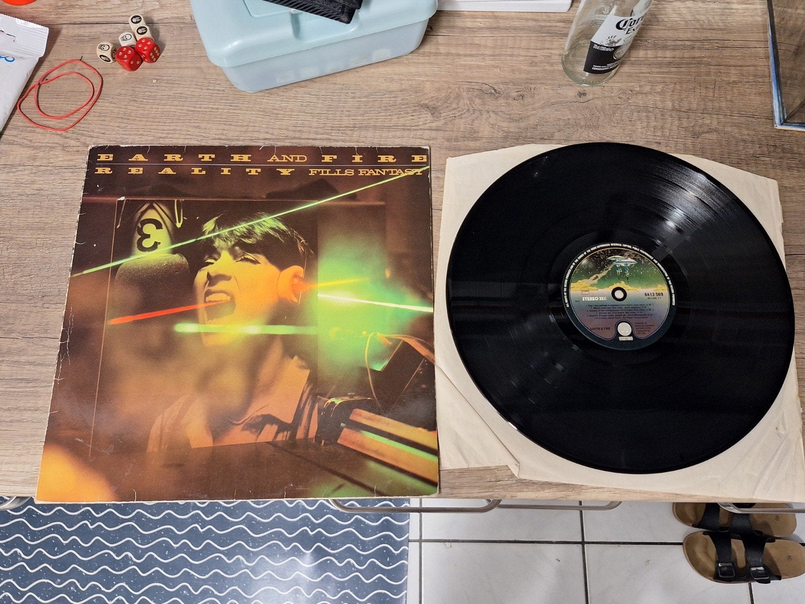 Vintage vinyl Earth and Fire - Reality Fills Fantasy (1979), LP, Gebruikt, Pop, Ophalen of Verzenden