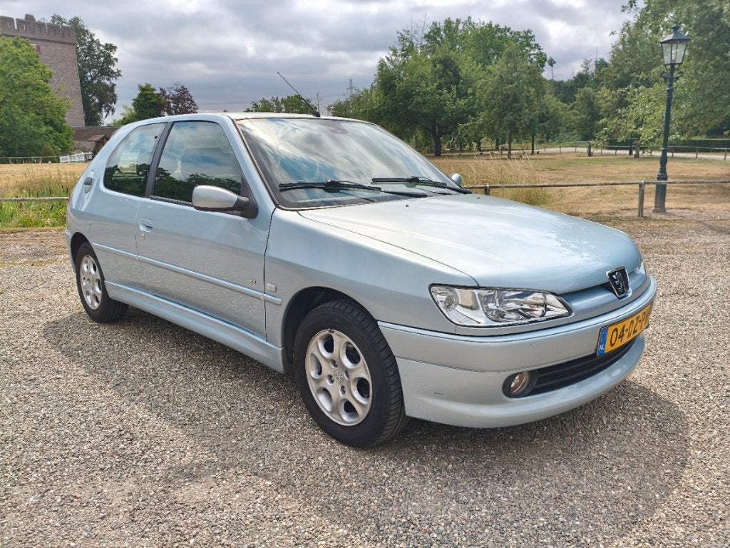 Peugeot 306 1.6 XR 2000, Auto's, Stof, 40 €/maand, 1200 kg, Handgeschakeld