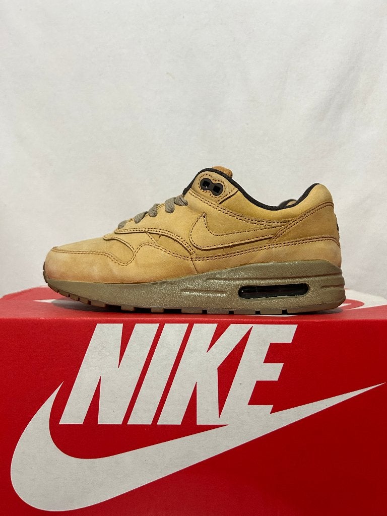 NIEUW! Maat 38 - Nike Air Max 1 Leather Premium Wheat Pack, Overige kleuren, Verzenden, Nike, Nieuw