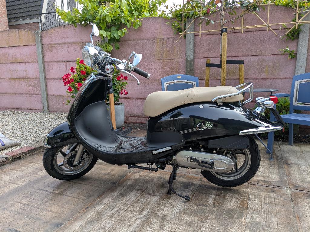 Sym Chello, Fietsen en Brommers, Snorfietsen en Snorscooters, Ophalen, Gebruikt, SYM, Benzine
