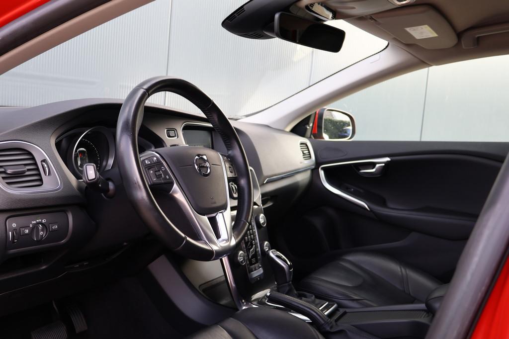 Volvo V40 2.0 D4 Inscription Automaat 190pk | Leer | Stoelve, Auto's, Volvo, Gebruikt, Leder, Diesel, 154 €/maand