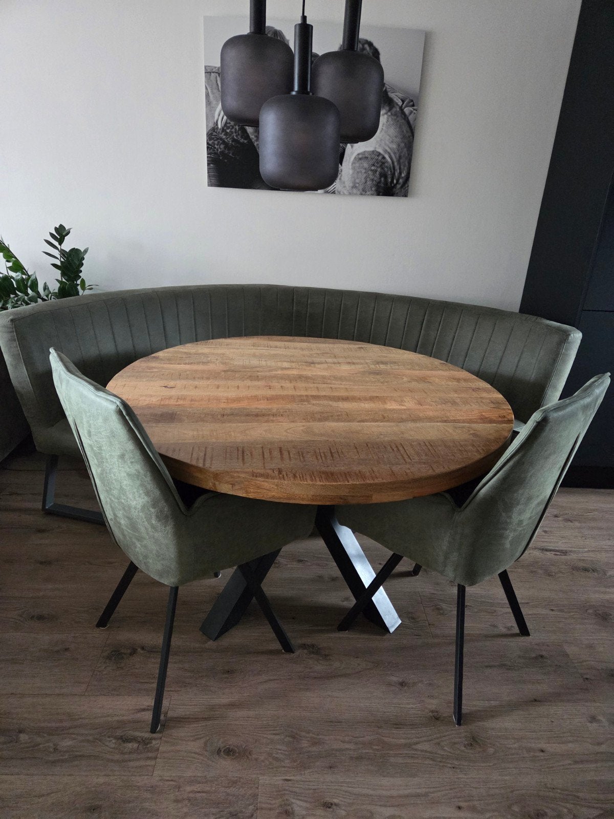 eethoek met mangohout tafel rond met stalen X-poot, 100 tot 150 cm, Rond, Industrieel, Modern, Zo goed als nieuw