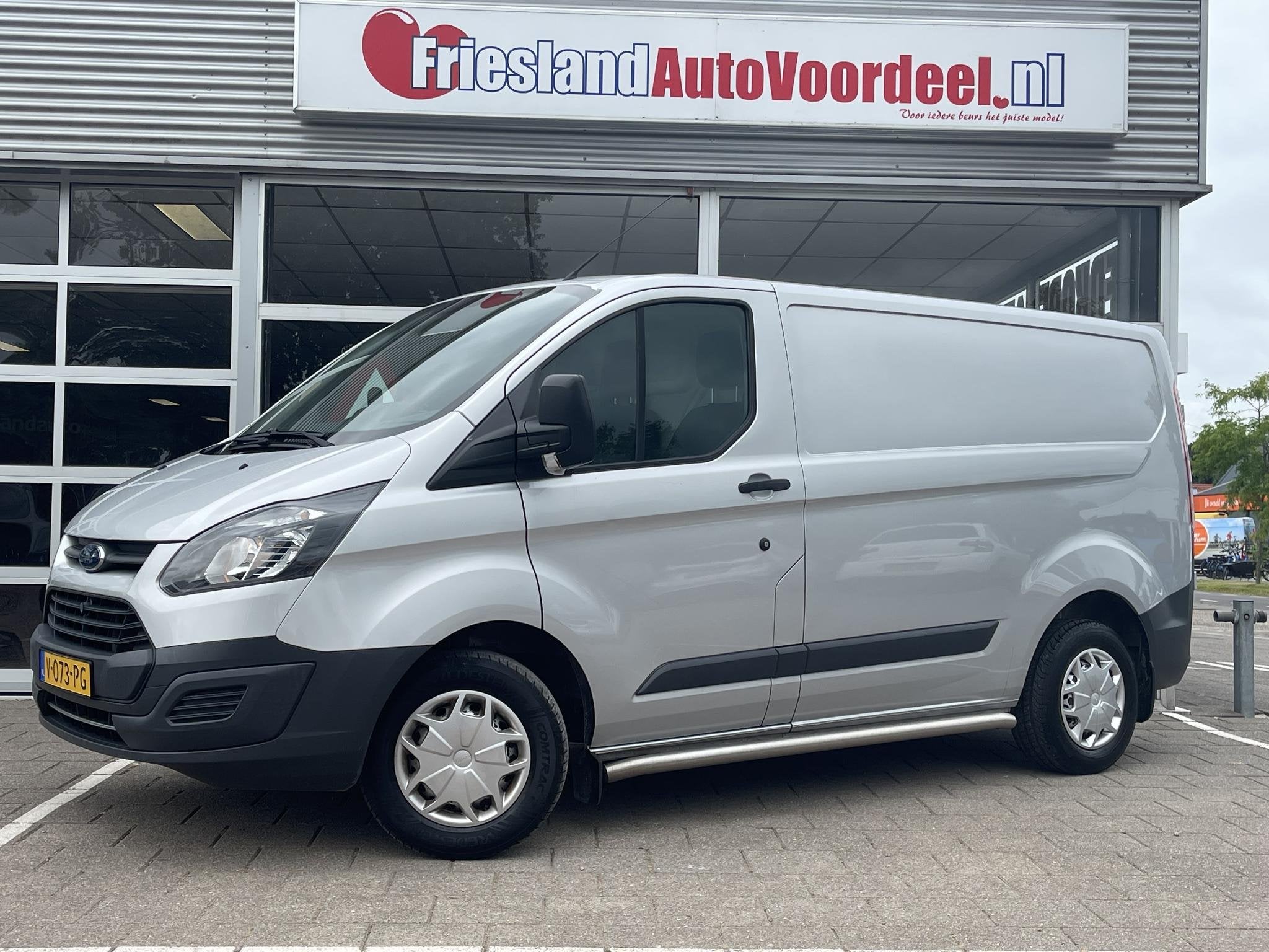 Ford Transit Custom 270 2.0 TDCI L1H1 Economy Edition /BTW/3, Auto's, Voorwielaandrijving, Stof, 4 cilinders, Met garantie (alle)