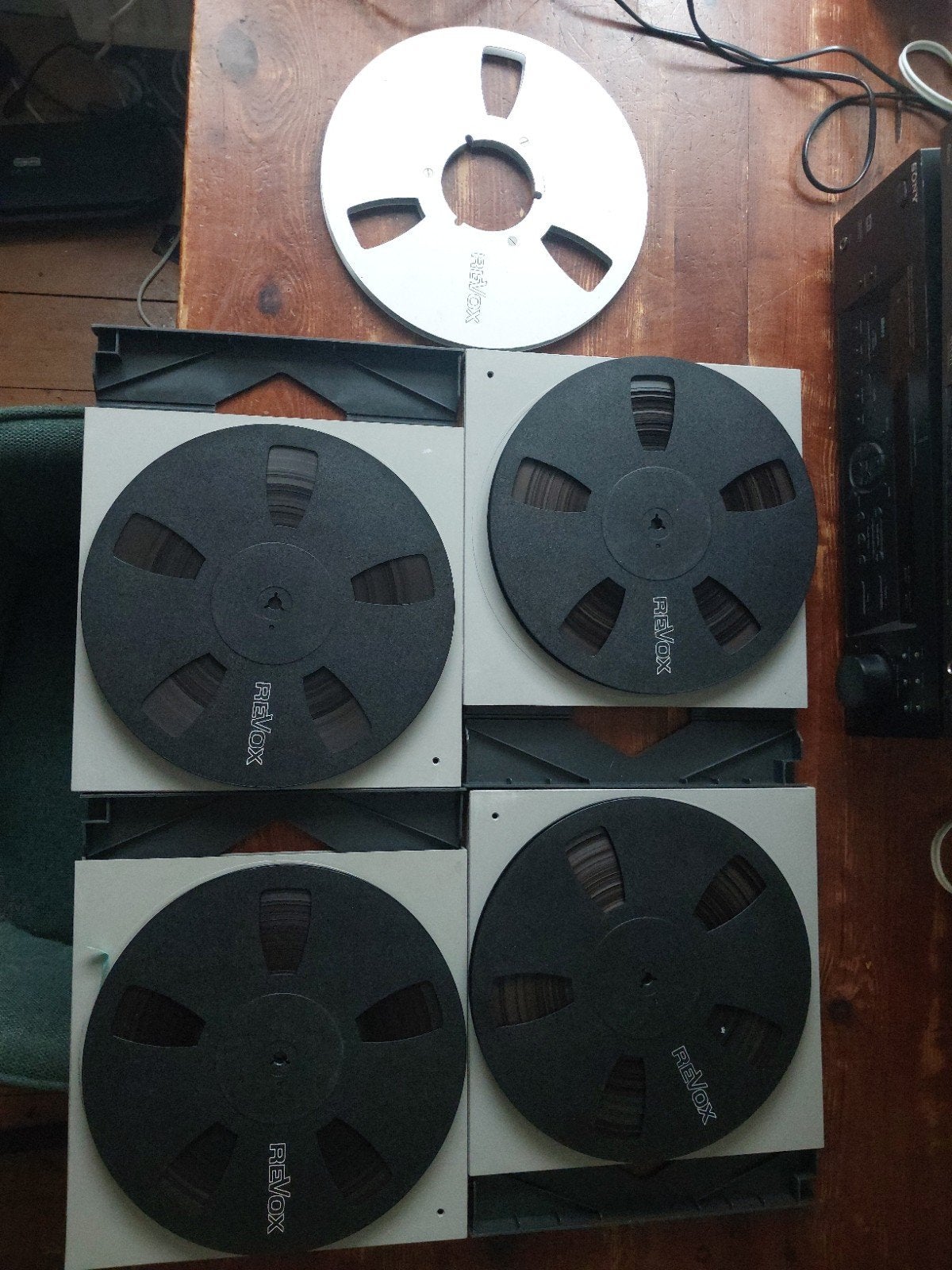 Revox banden en lege spoelen voor bandrecorder, Ophalen of Verzenden, Onderdeel, Met banden