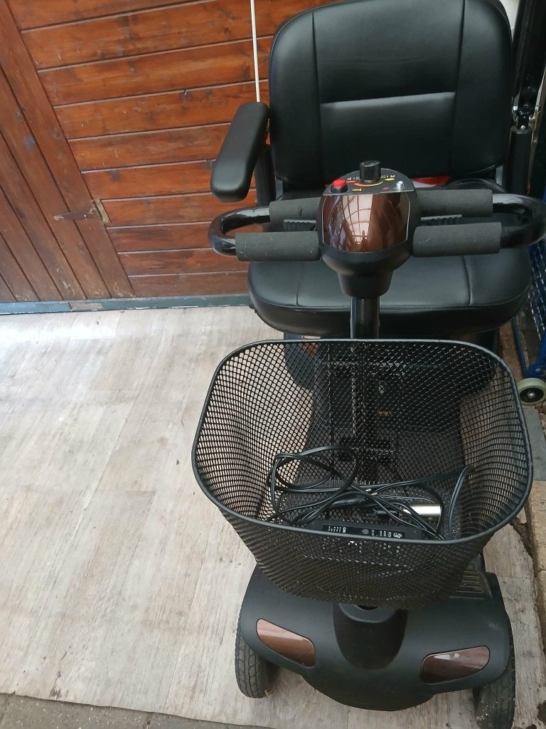 Demontabele Scootmobiel, Gebruikt, 16 t/m 25 km, 11 t/m 15 km/u, Ophalen