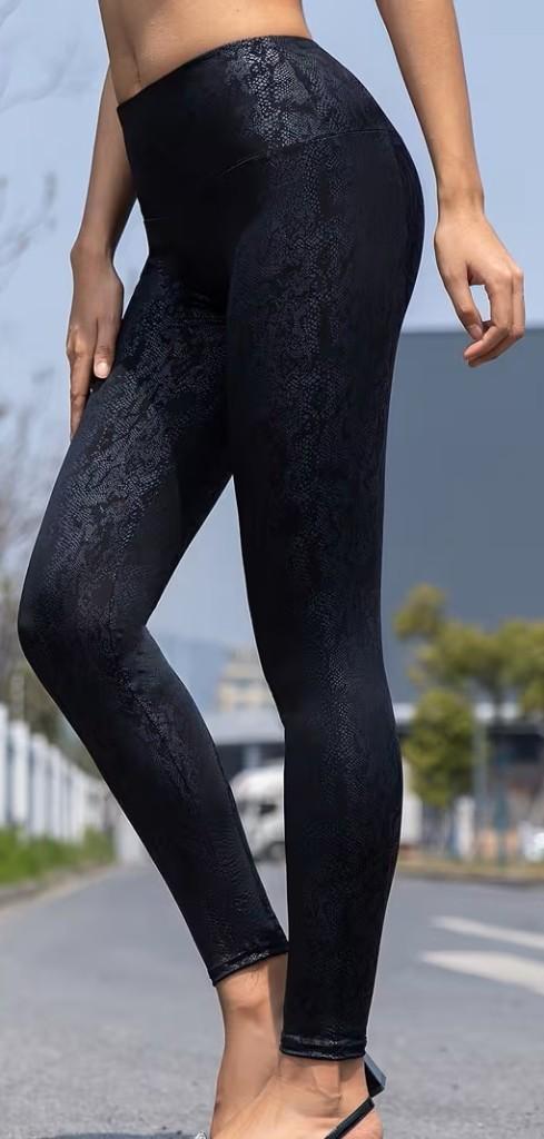 Nieuwe legging met slangenprint, Kleding | Dames, Leggings, Maillots en Panty's, Legging, Maat 36/38 (S), Verzenden, Zwart