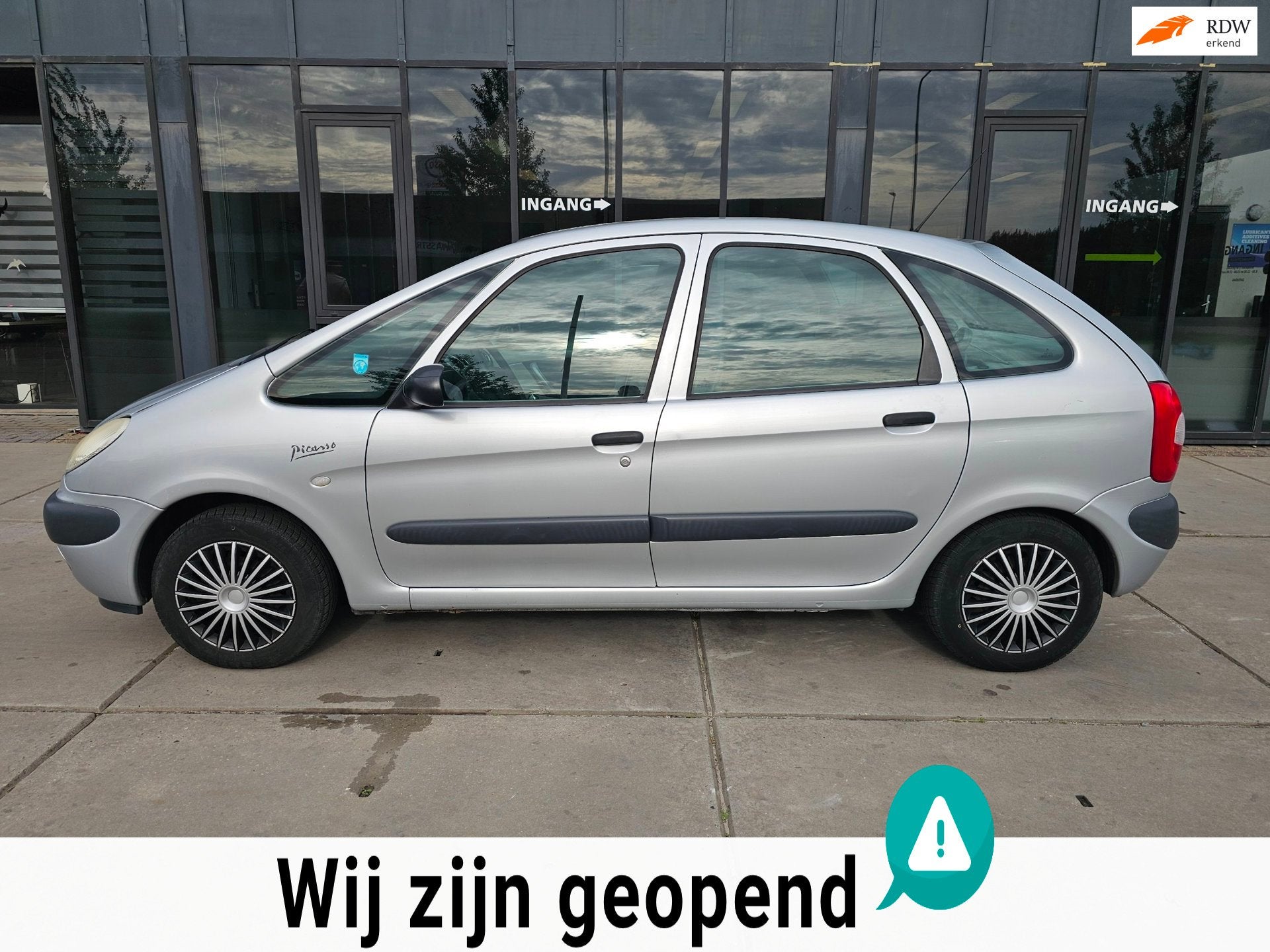 Citroen Xsara Picasso 1.8i-16V Différence 2 - Clima - APK 1, Stof, Zwart, 4 cilinders, 1749 cc