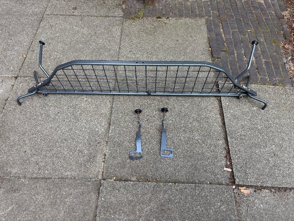 Hondenrek Travall Volkswagen Passat Variant B7 (2010-2013), Auto diversen, Ophalen, Gebruikt