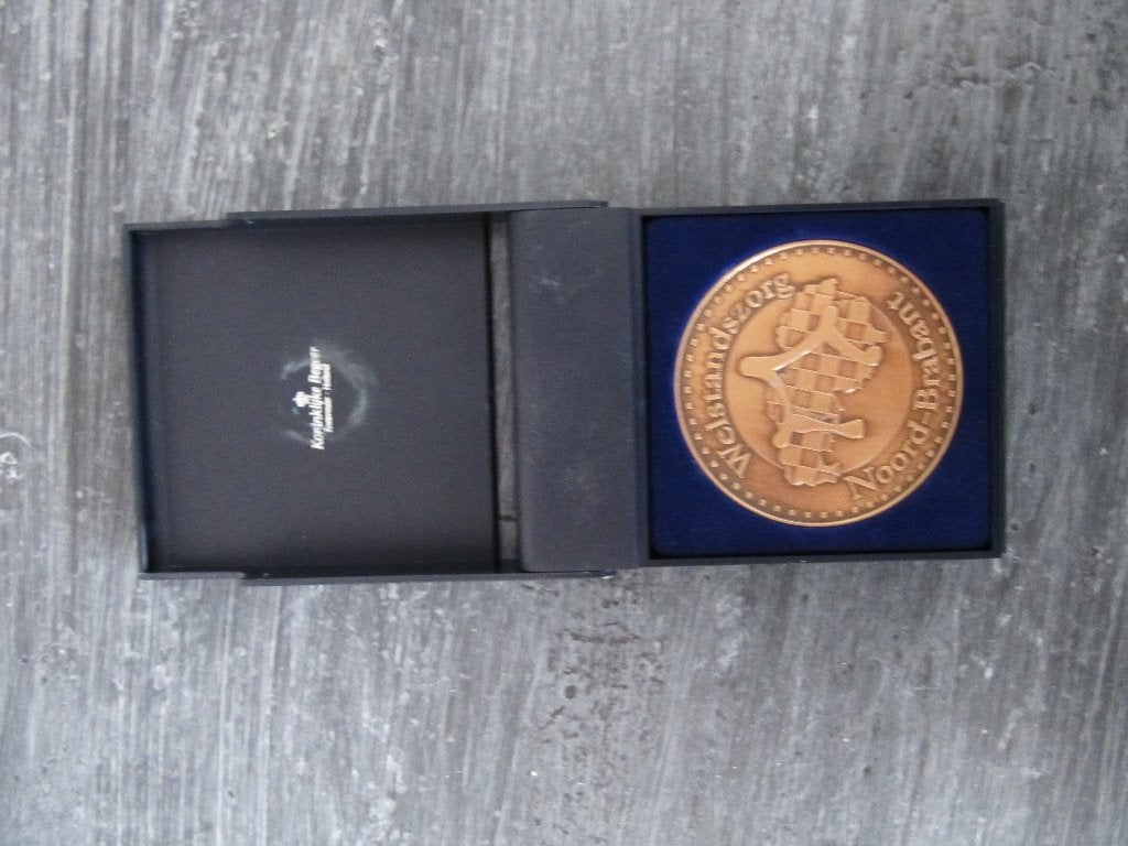 bronzen penning Welstandzorg, Postzegels en Munten, Penningen en Medailles, Verzenden, Brons, Nederland