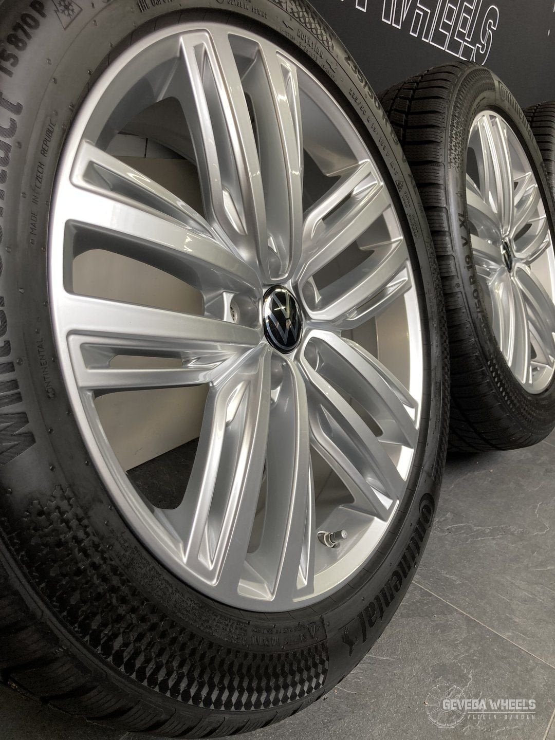 19” originele Volswagen Tiguan 5NA velgen winterbanden 5x112, Auto-onderdelen, Banden en Velgen, 19 inch, Gebruikt, -, -
