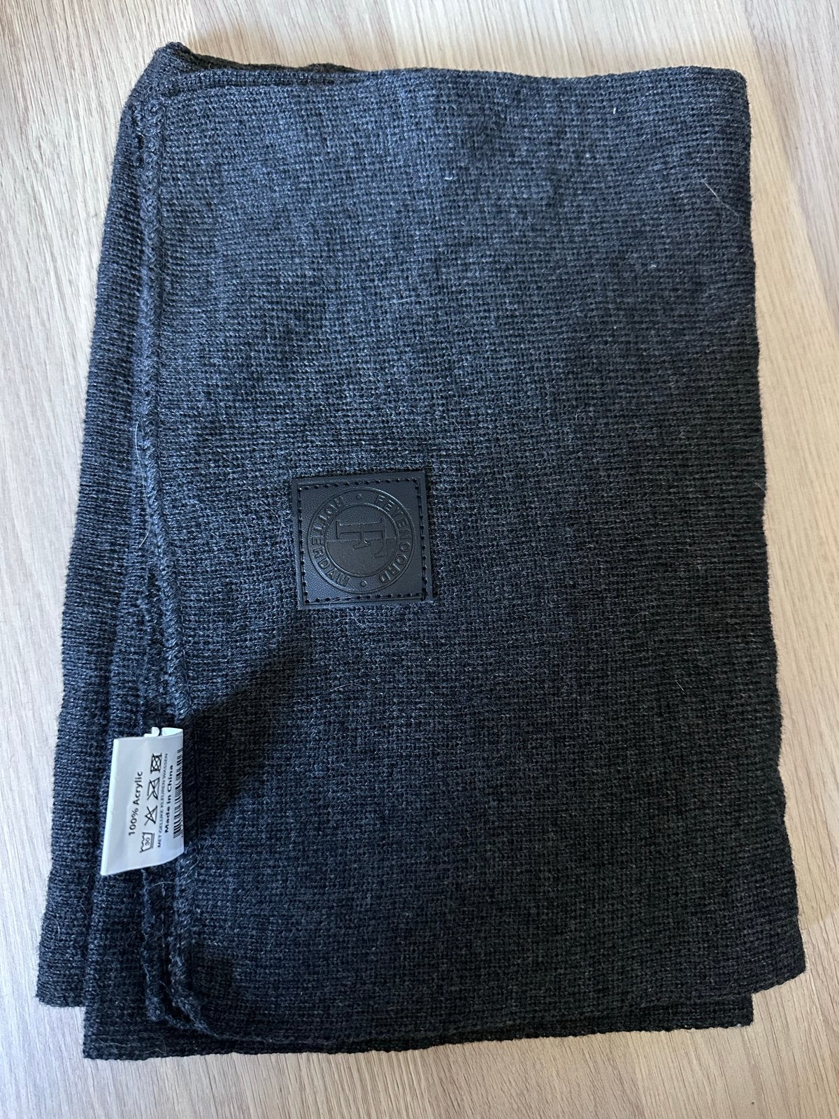 Feyenoord casual sjaal - Stijlvol en comfortabel, Verzenden, Zo goed als nieuw, Sjaal