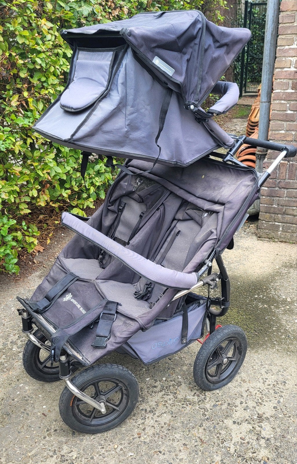 Adventure buggy tweeling buggy met extra zitje MOET WEG !, Gebruikt, V, V, Ophalen