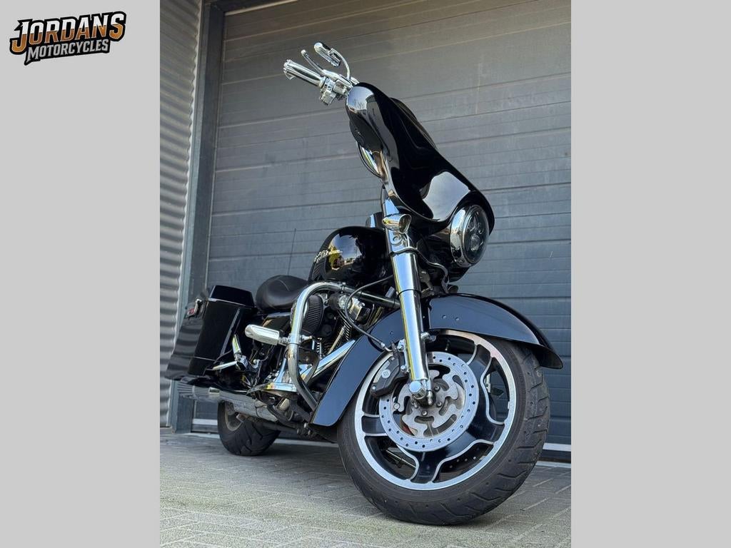 HARLEY-DAVIDSON STREET GLIDE FLHXI APEHANGER V&H (bj 2010), HARLEY-DAVIDSON, Bedrijf, Onbekend, Toermotor