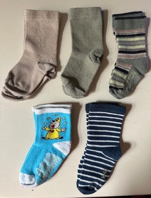 5 paar sokken maat 74 / 80 (N425), Kinderen en Baby's, Babykleding | Schoentjes en Sokjes, Ophalen of Verzenden, Zo goed als nieuw