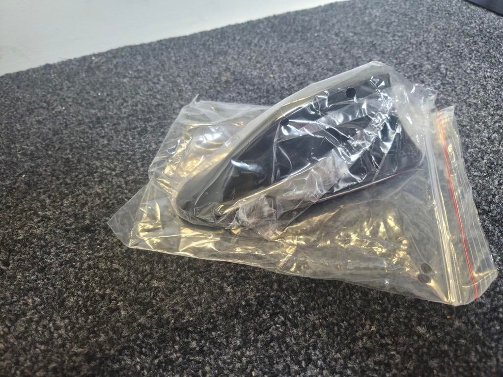 Universele Zwarte Dakvin Antenne voor Auto's - Haaienvin, Ophalen of Verzenden, Nieuw, Universele onderdelen