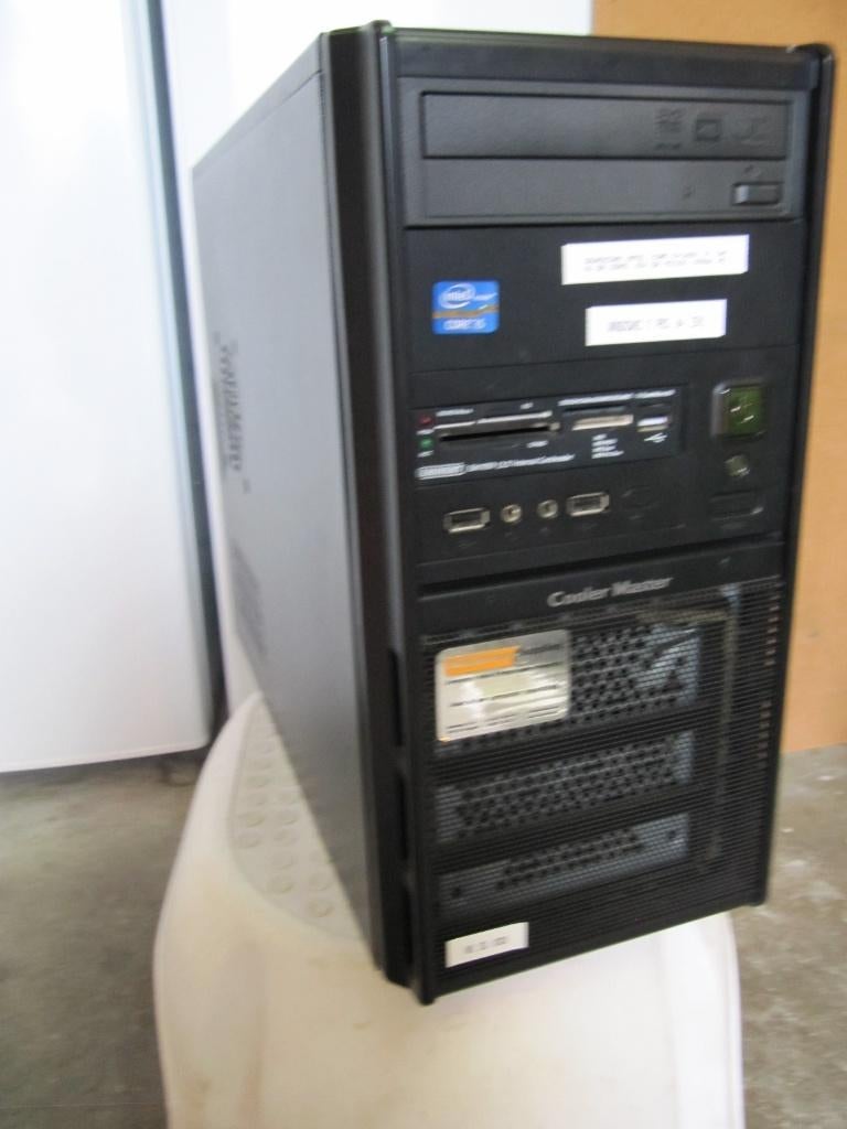 (NR.53)QuadCore Intel Core i5-2400. 3,2 Ghz.16Gb,256 SSD,HDD, Computers en Software, Computerbehuizingen, Ophalen of Verzenden
