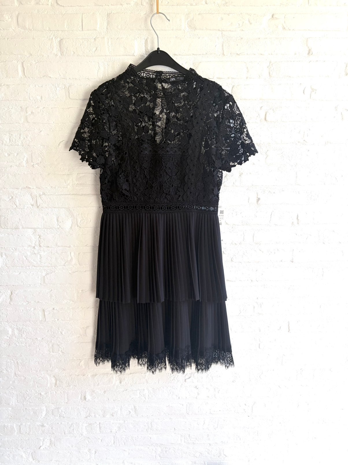 Nieuw zwart jurkje Zara, Maat 38/40 (M), Verzenden, Zwart, Nieuw