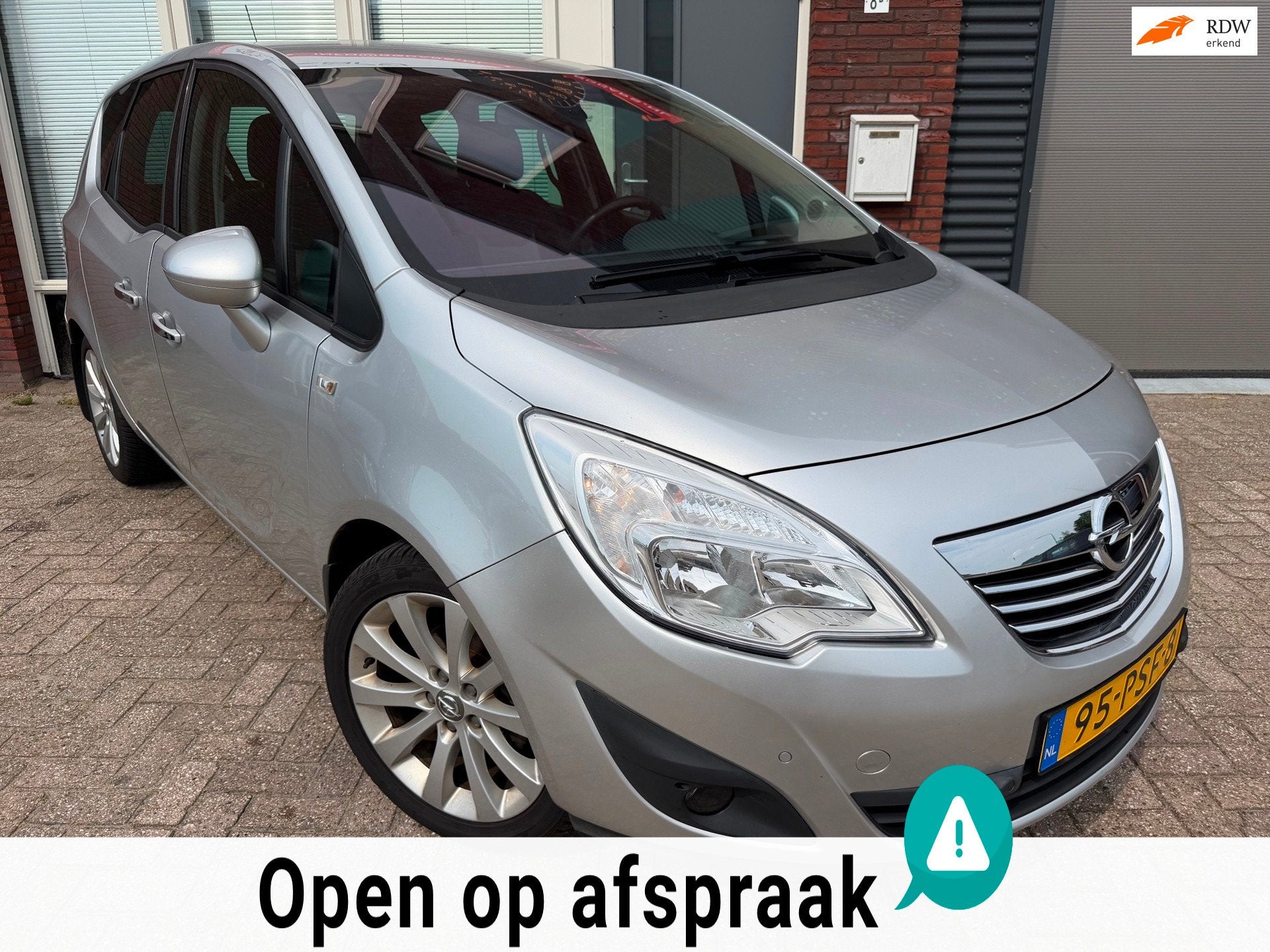 Opel Meriva 1.4 Turbo Cosmo / PDC / Airco / Cruise / NAP, Voorwielaandrijving, Euro 5, Stof, Gebruikt
