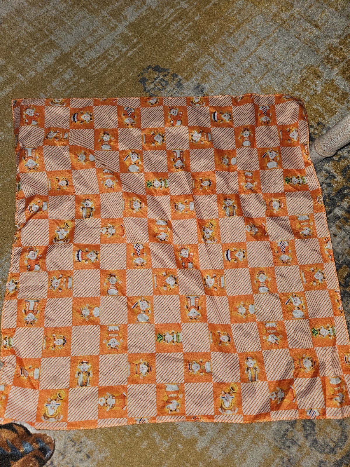 Hamster sjaal, Gebruikt, 50 tot 100 cm, Vierkant, Speels, Aziatisch, Katten