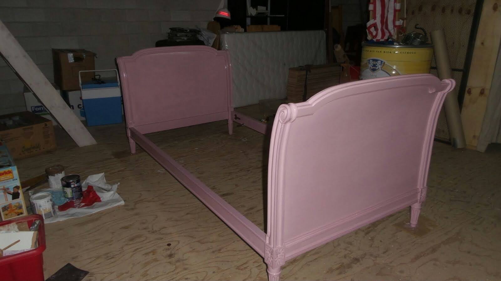 Oud Frans Bed - Roze Eenpersoonsbed, Ophalen