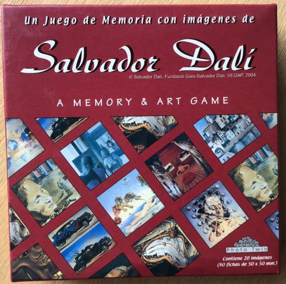 Salvador Dali memory & art game - ZGAN, Een of twee spelers, Ophalen of Verzenden, Zo goed als nieuw