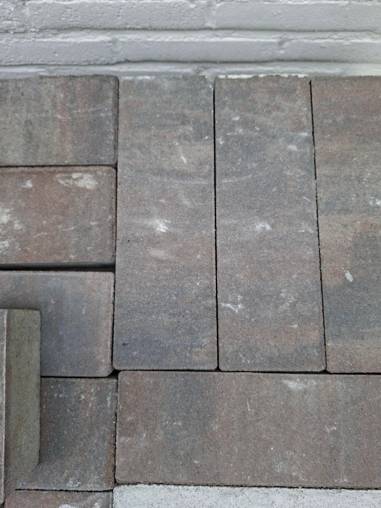 GRATIS Betonklinkers Patio Longstone en opsluitbanden, Ophalen, Klinkers, Nieuw, Minder dan 5 m²