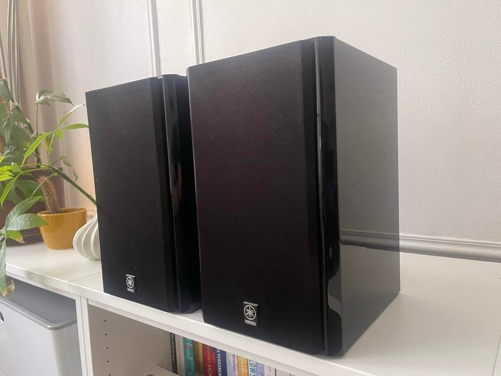 Yamaha NX-E800 luidsprekers - Zwart pianolak, Overige merken, Ophalen of Verzenden, Zo goed als nieuw, Minder dan 60 watt