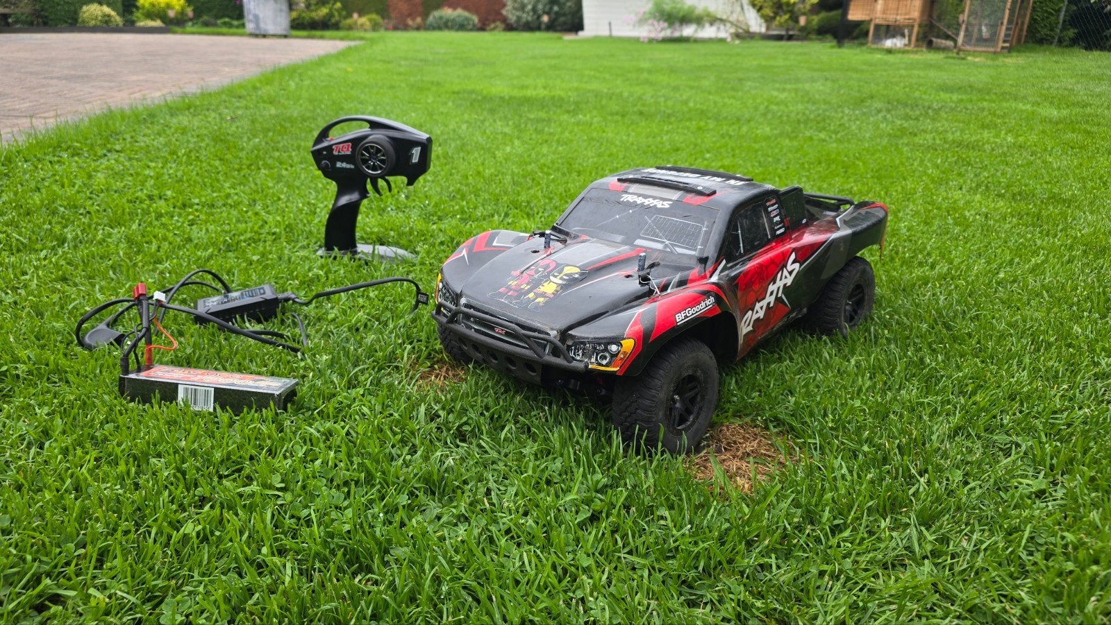 Traxxas Slash vxl

Vol upgrades oa.
Speciale schokdempers
Lc, Hobby en Vrije tijd, Ophalen of Verzenden, Auto offroad