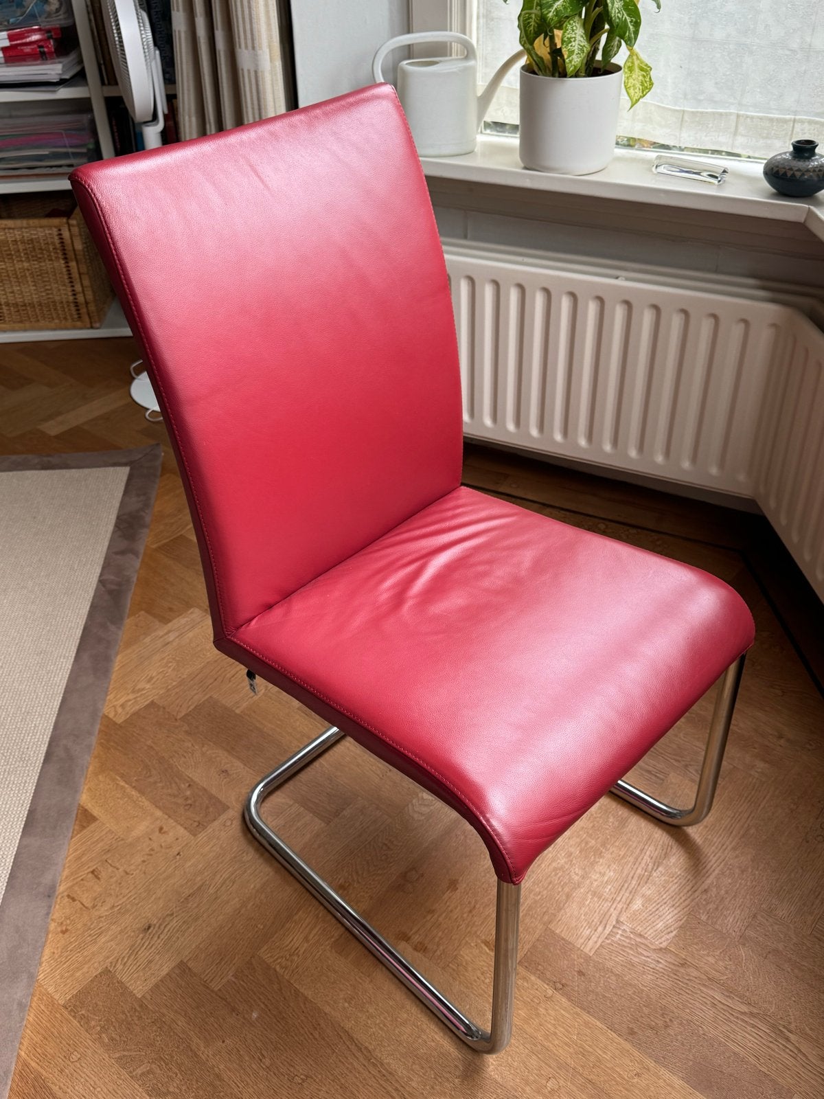 6x Hulsta rode leren eetkamerstoelen - in goede staat, Huis en Inrichting, Gebruikt, Leer, Ophalen of Verzenden, Vijf, Zes of meer stoelen