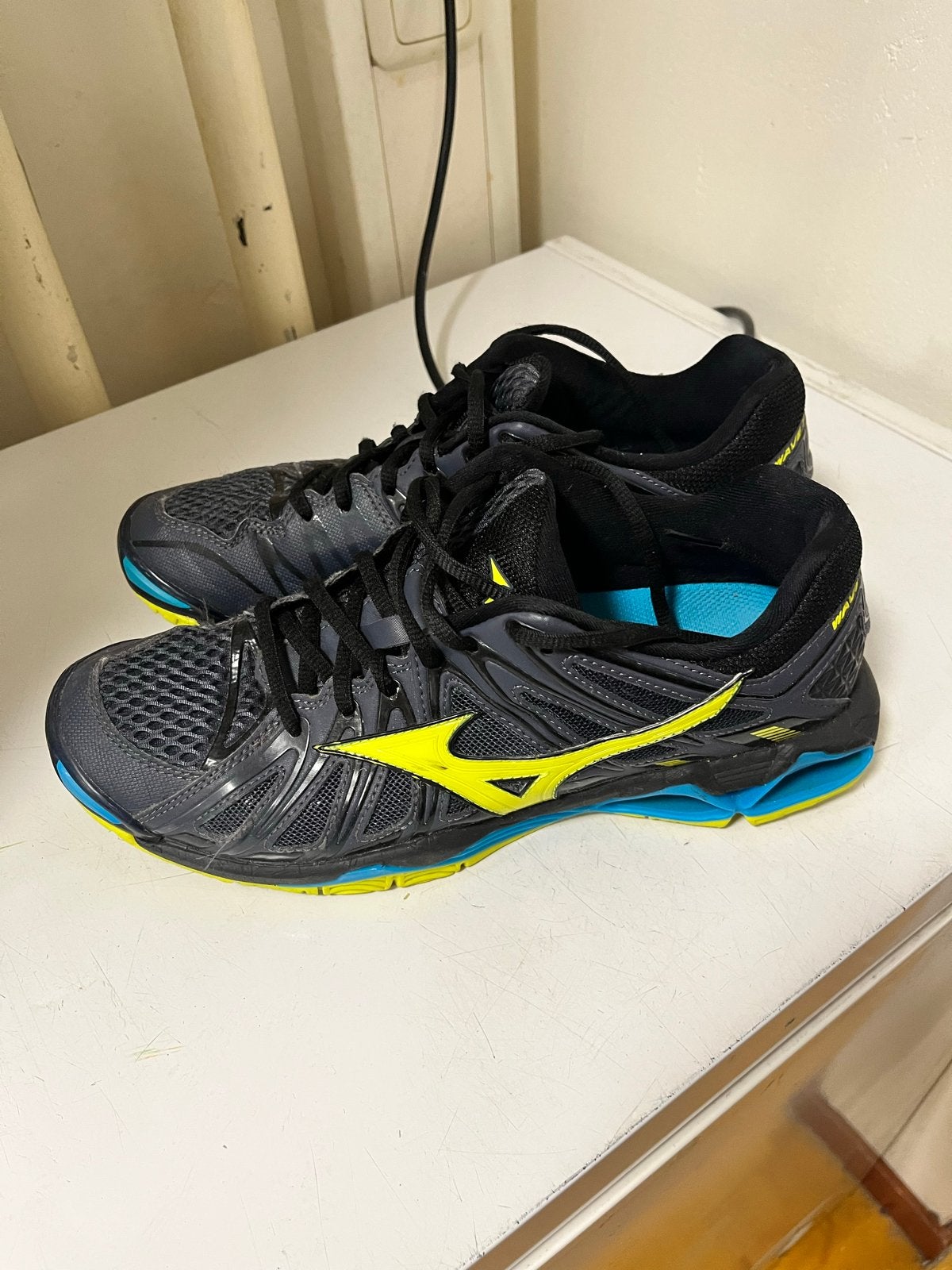 Mizuno Wave Tornado X2 (maat 43), Ophalen of Verzenden, Gebruikt