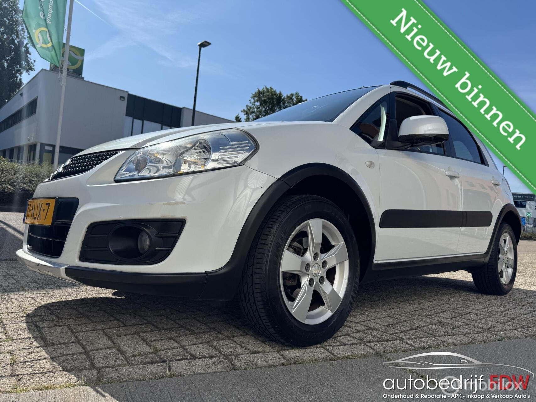 Suzuki SX4 1.6/ELEKTR.RAMEN/STOEL VERWARM/NAP/TREKHAAK/AIRCO, Auto's, Voorwielaandrijving, Euro 5, Gebruikt, 4 cilinders