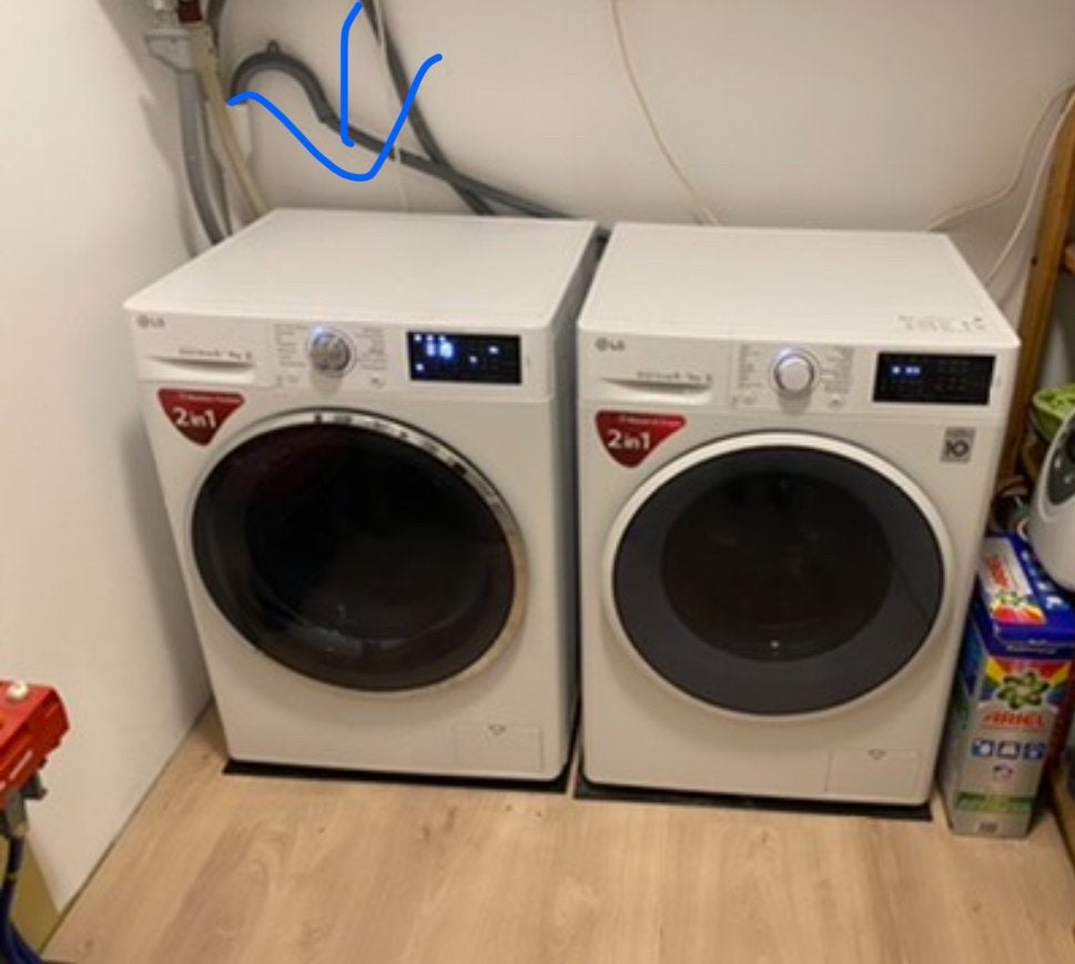 2 in 1 LG Wasdroogcombinatie 8 kg (Duits), 8 tot 10 kg, Ophalen, Gebruikt, 85 tot 90 cm