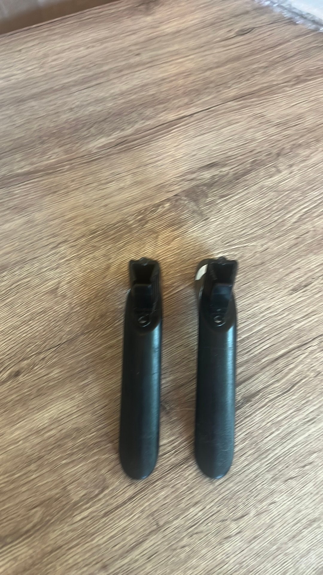 Voetjes LG led tv (28LB450, 28MT47T), Ophalen of Verzenden, Zo goed als nieuw