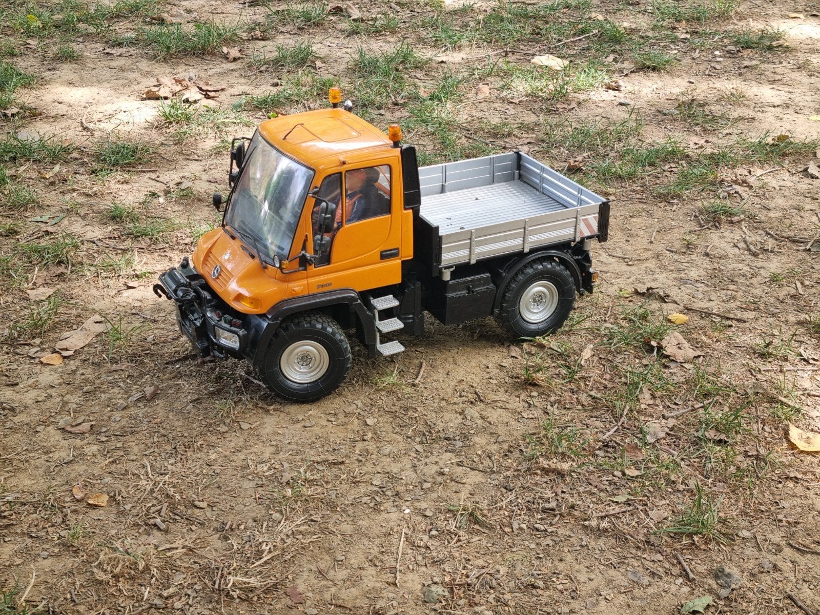 Unimog U300 / Mercedes Benz / RC / Carson, Ophalen of Verzenden, Gebruikt, Auto, Overige merken