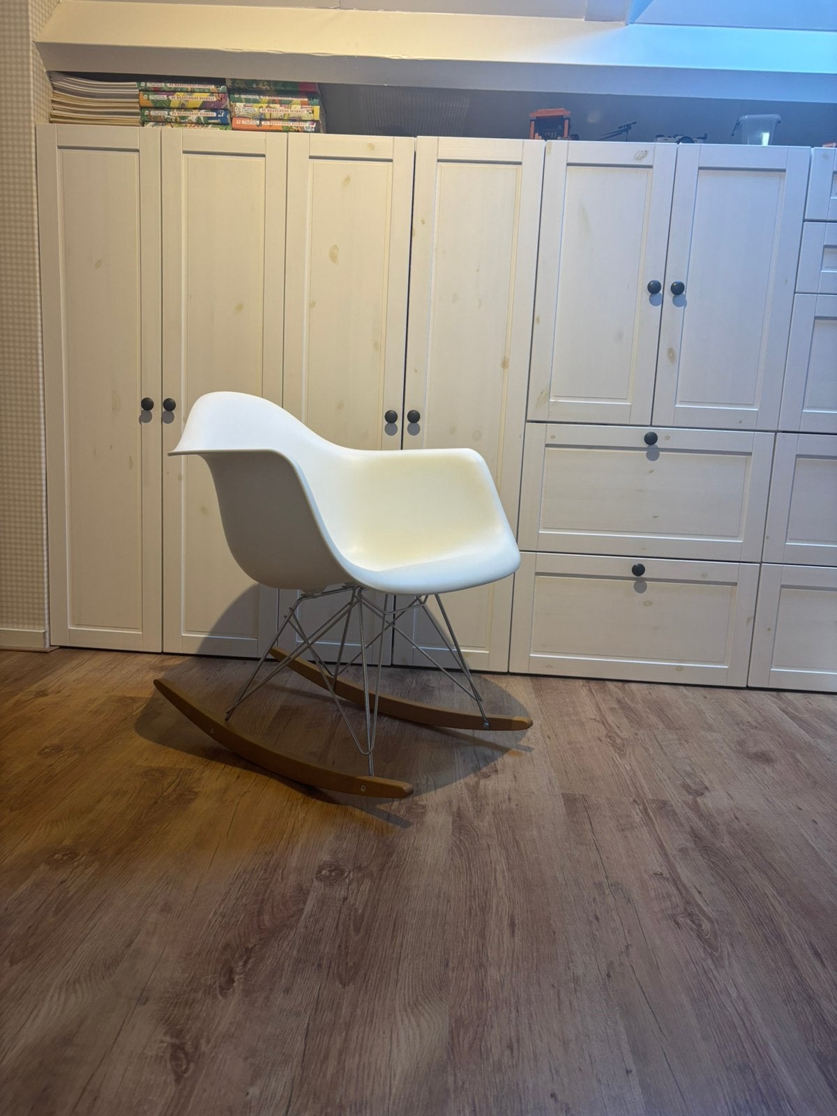 Vitra Eames RAR schommelstoel, Huis en Inrichting, Ophalen, Zo goed als nieuw, Minder dan 50 cm, Eames design