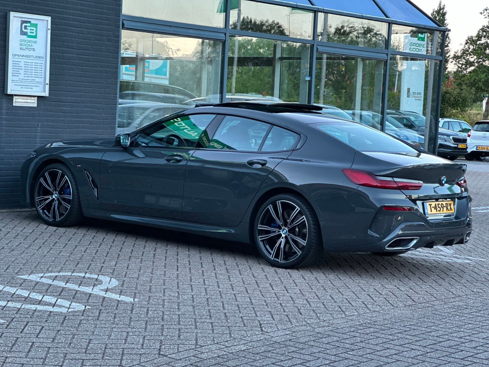 BMW 8-serie 840i/CARPLAY/CAMERA/PANO-DAK/NL-AUTO NAP!, Auto's, Automaat, Dealer onderhouden, Achterwielaandrijving, Gebruikt