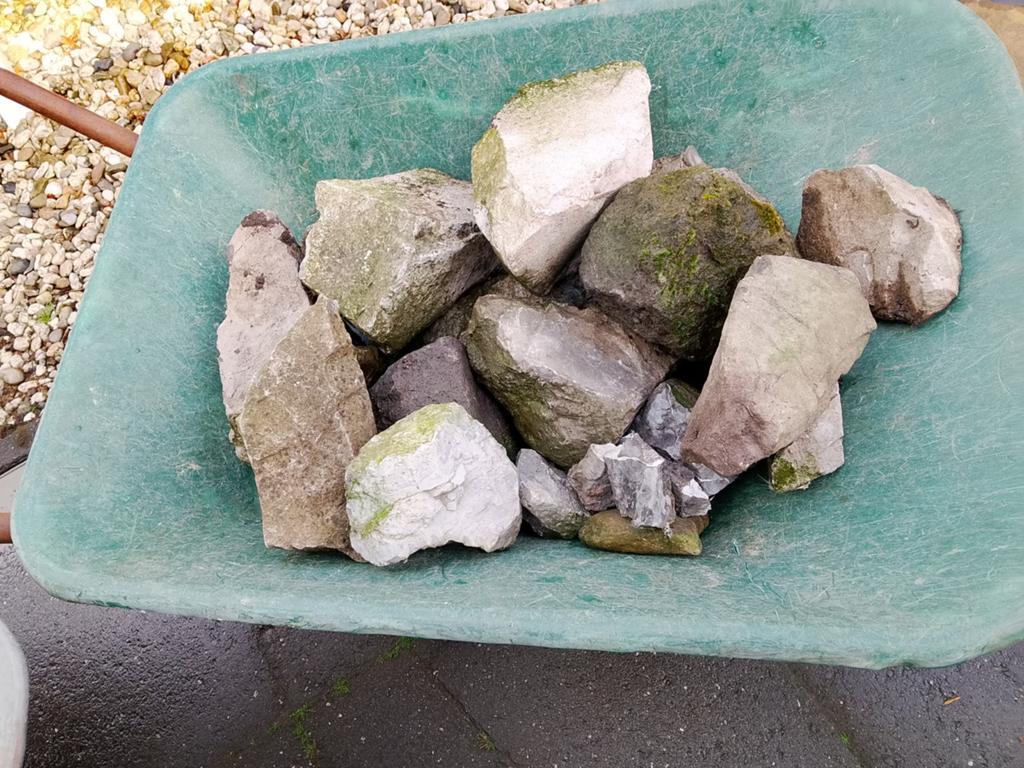 Rots, Tuin en Terras, Ophalen