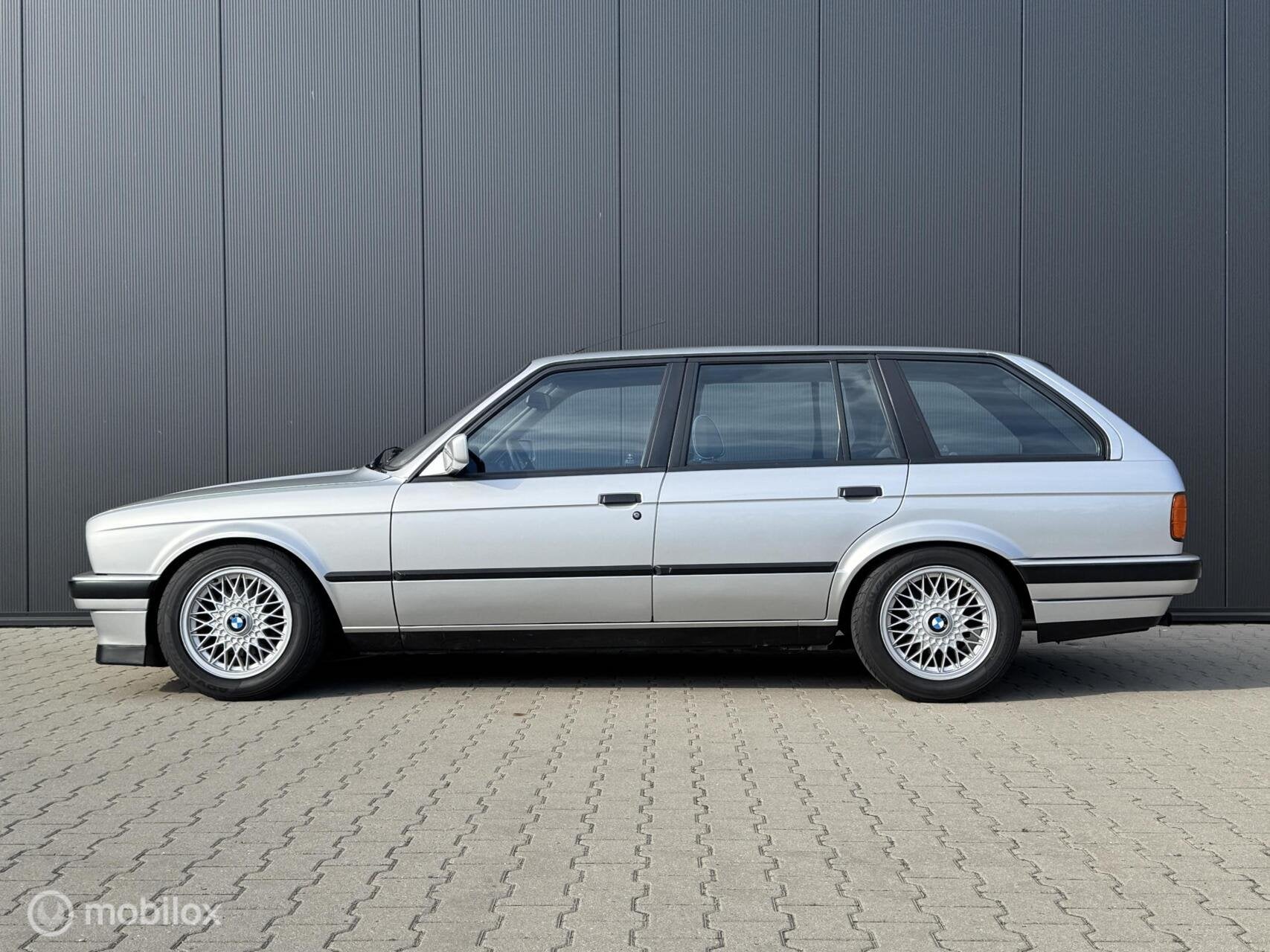 BMW 3-serie E30 Touring M54 232 PK 3.0|Unieke auto in pracht, foto 11