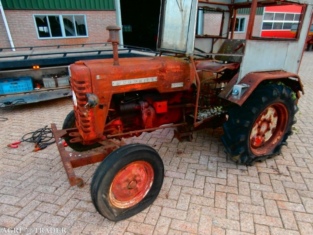 Mc Cormick D 219  loop sloop motor loopt goed, Niet opgegeven, -, Niet opgegeven