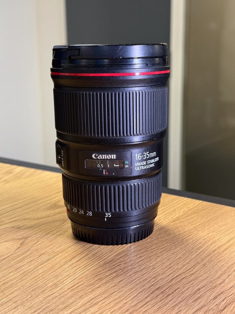 Canon EF 16-35mm f/4L IS USM, Audio, Tv en Foto, Fotografie | Lenzen en Objectieven, Ophalen of Verzenden, Gebruikt, Groothoeklens