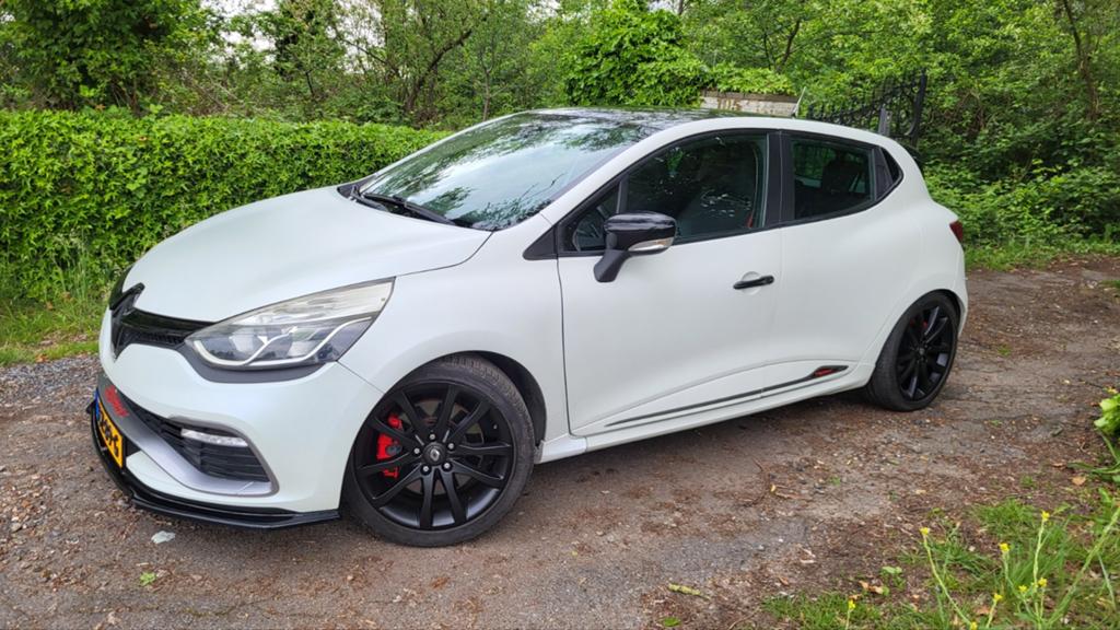 Renault Clio 4 RS Trophy EDC – Phase 2 | 220 PK, 2016, Auto's, 1618 cc, 4 cilinders, Wit, Leder