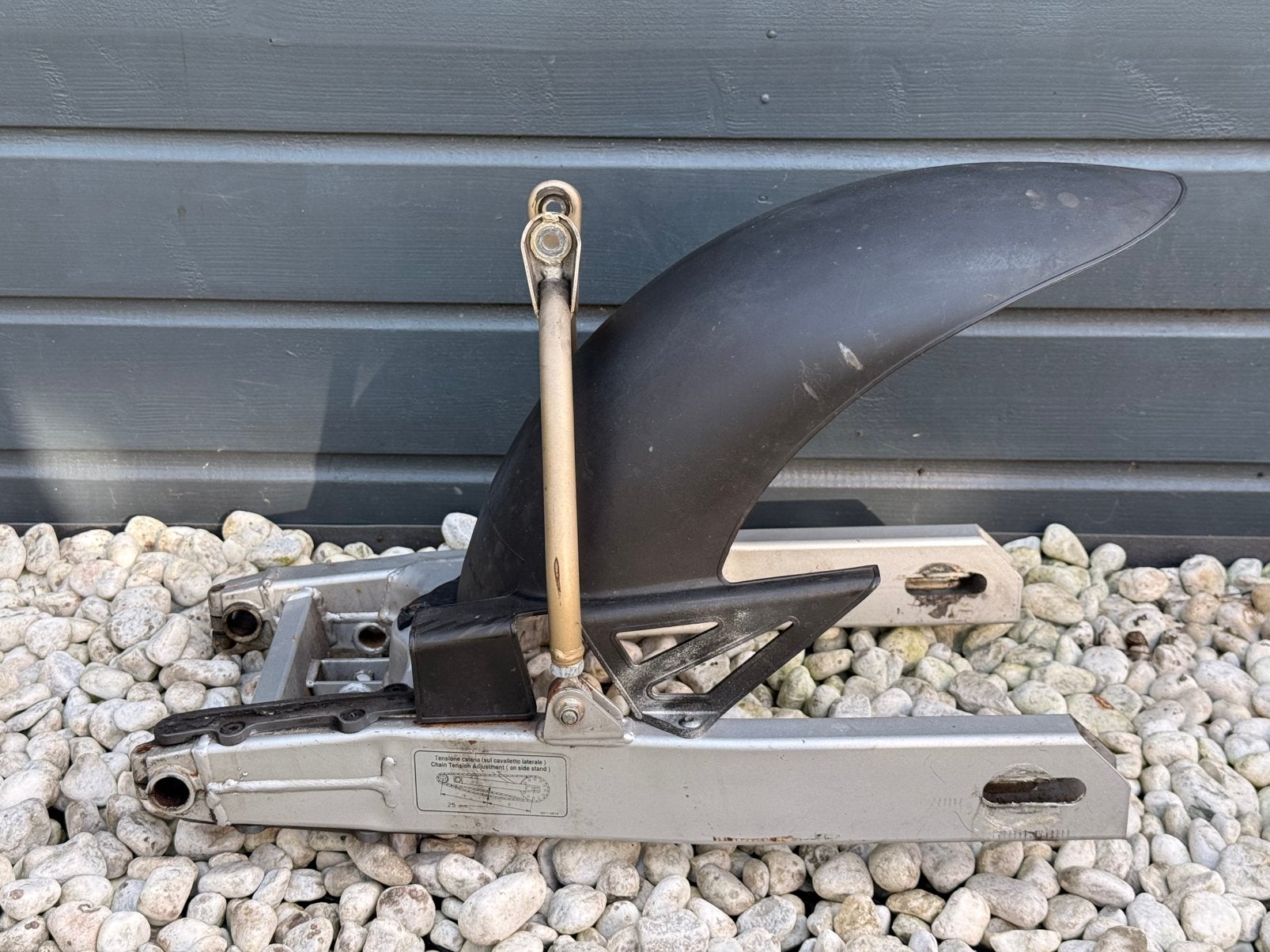 Achterbrug Ducati Monster 600 / 750, Ophalen