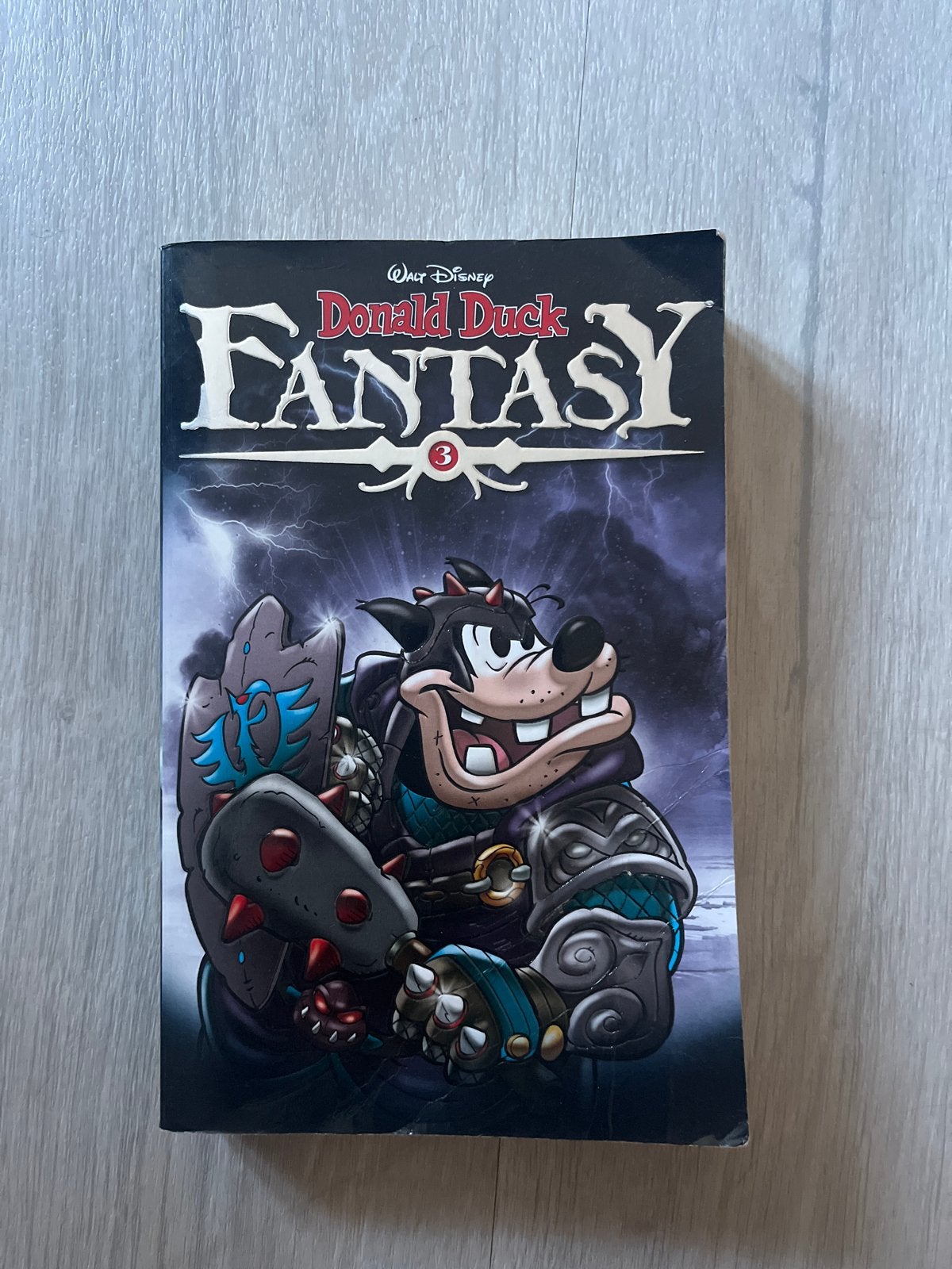 Donald Duck Fantasy 3 - Fantasy verhalen, Ophalen of Verzenden, Gelezen