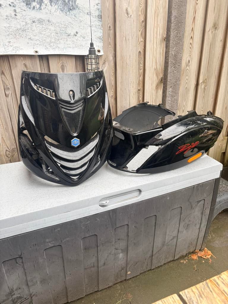 Piaggio zip kappen voor en achter, Fietsen en Brommers, Ophalen of Verzenden, Zo goed als nieuw, Kap, Piaggio