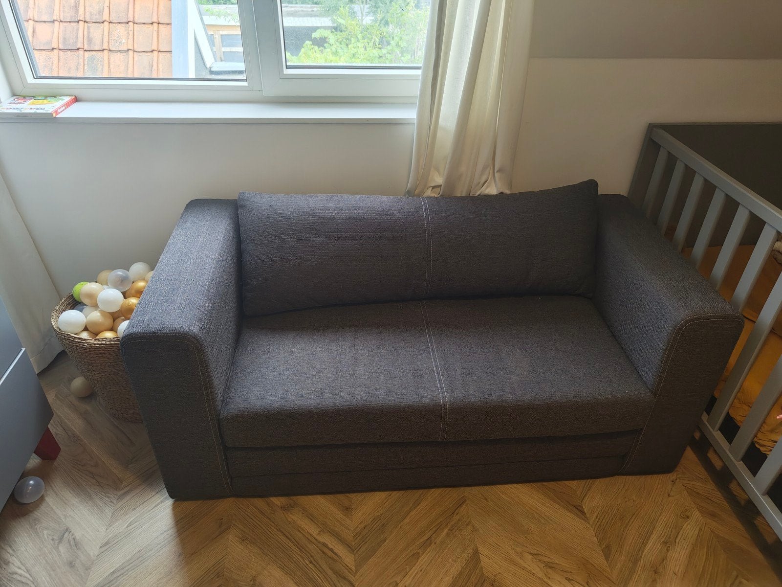 IKEA ASKEBY slaapbank, Huis en Inrichting, Slaapkamer | Slaapbanken, Ophalen, Gebruikt, Tweepersoons, Grijs