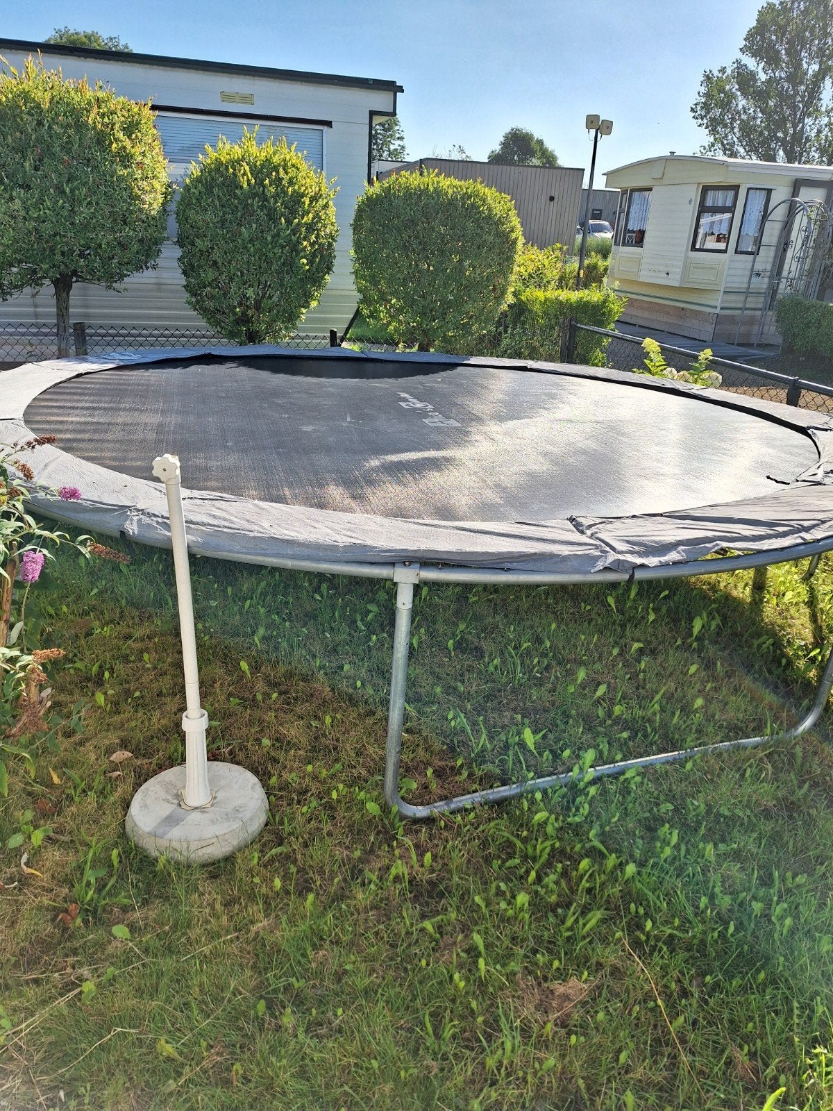 Foto 4 van trampoline groot